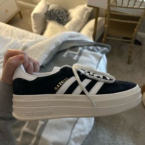 Women’s Adidas Gazelles